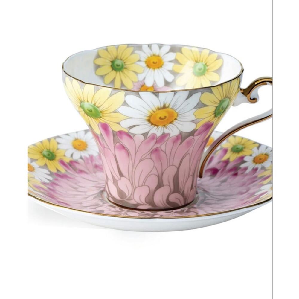 Aynsley Daisy Corset Teacup and Saucer Bone China Gold Trim